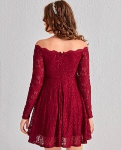 Vestido con encaje floral de hombros descubiertos chicas adolescentes