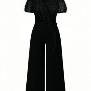 Entero elegante con cuello cruzado con detalles de brillos